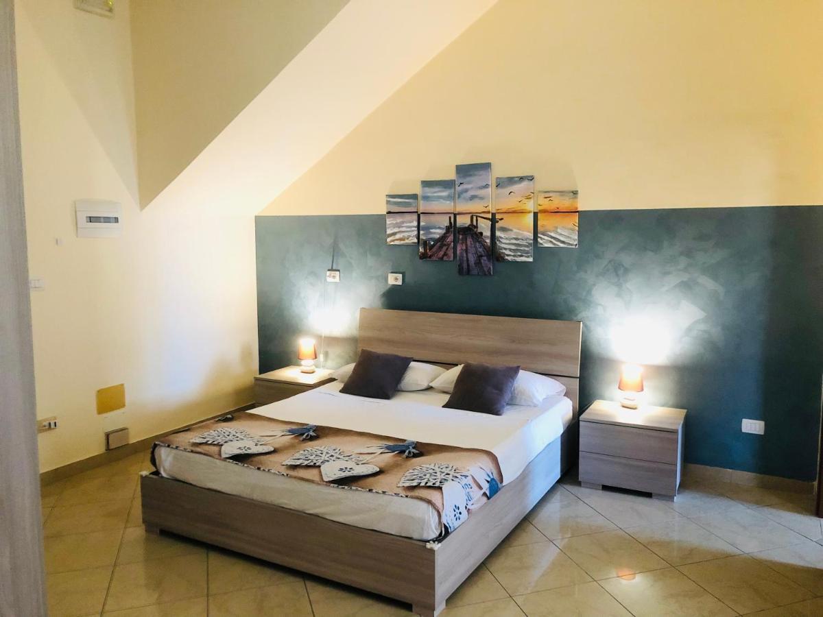 Villa Da Gino à Roccalumera Extérieur photo